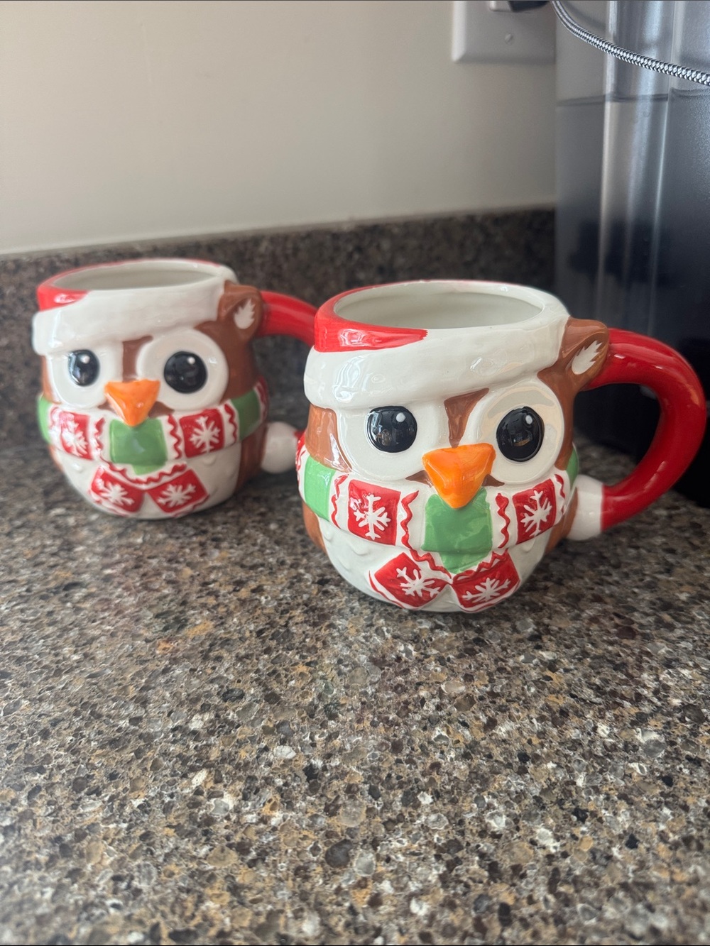Festive Holiday Christmas Owl Ceramic Mugs - set of 2